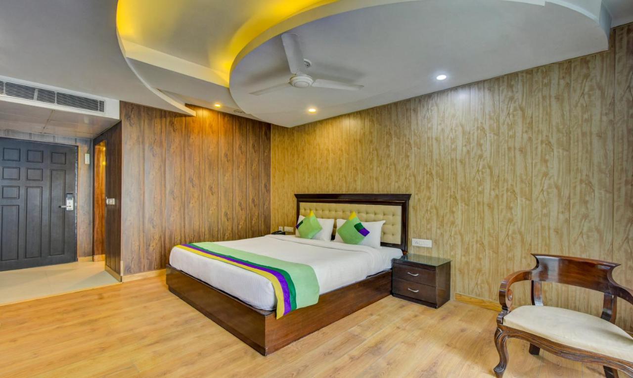 Treebo Elysee, Patel Nagar Dehradun Exterior foto