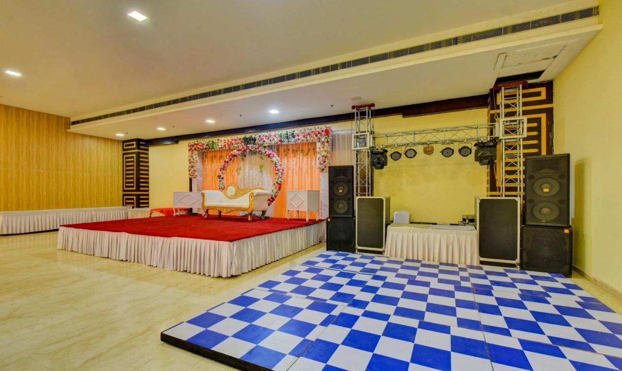 Treebo Elysee, Patel Nagar Dehradun Exterior foto